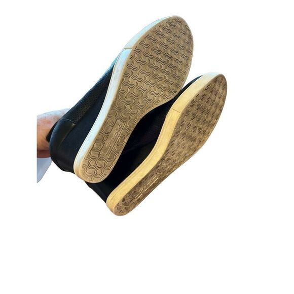 Linea Paolo Black Perforated Nappa Leather Wedge Sneakers Sz 7 - Picture 4 of 8